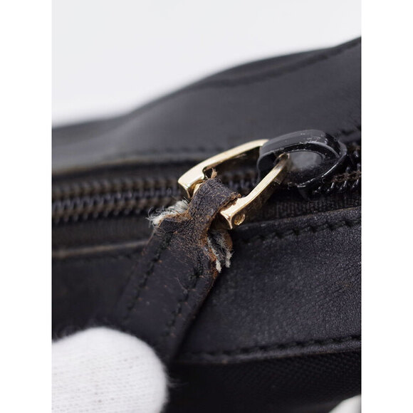 Gucci Shoulder Bag - Picture 6 of 9